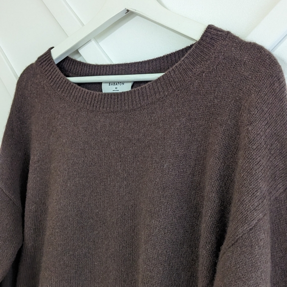 Aritzia Babaton sessions cashmere luxe brown sweater XS S - Picture 3 of 8